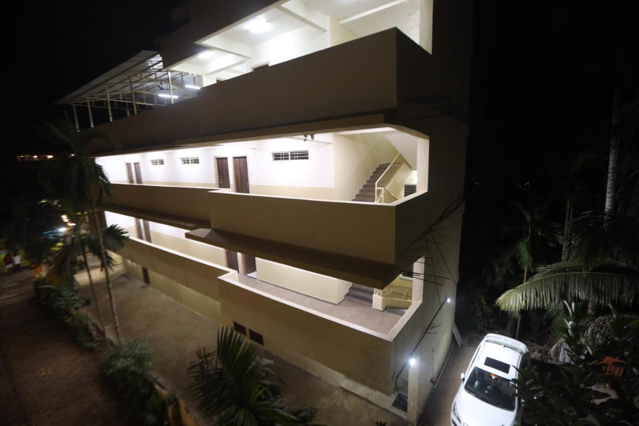Shree Swami Samarth Resort Diveāgar Eksteriør billede